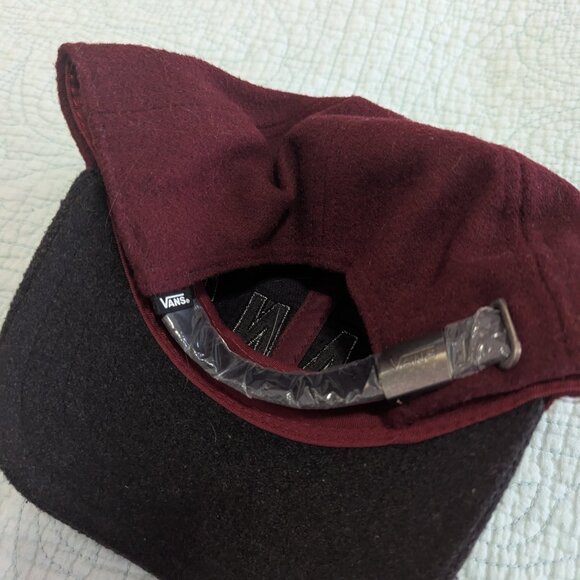 Vans black and maroon hat- Never worn- Still has plastic wrapping on it - Picture 3 of 3